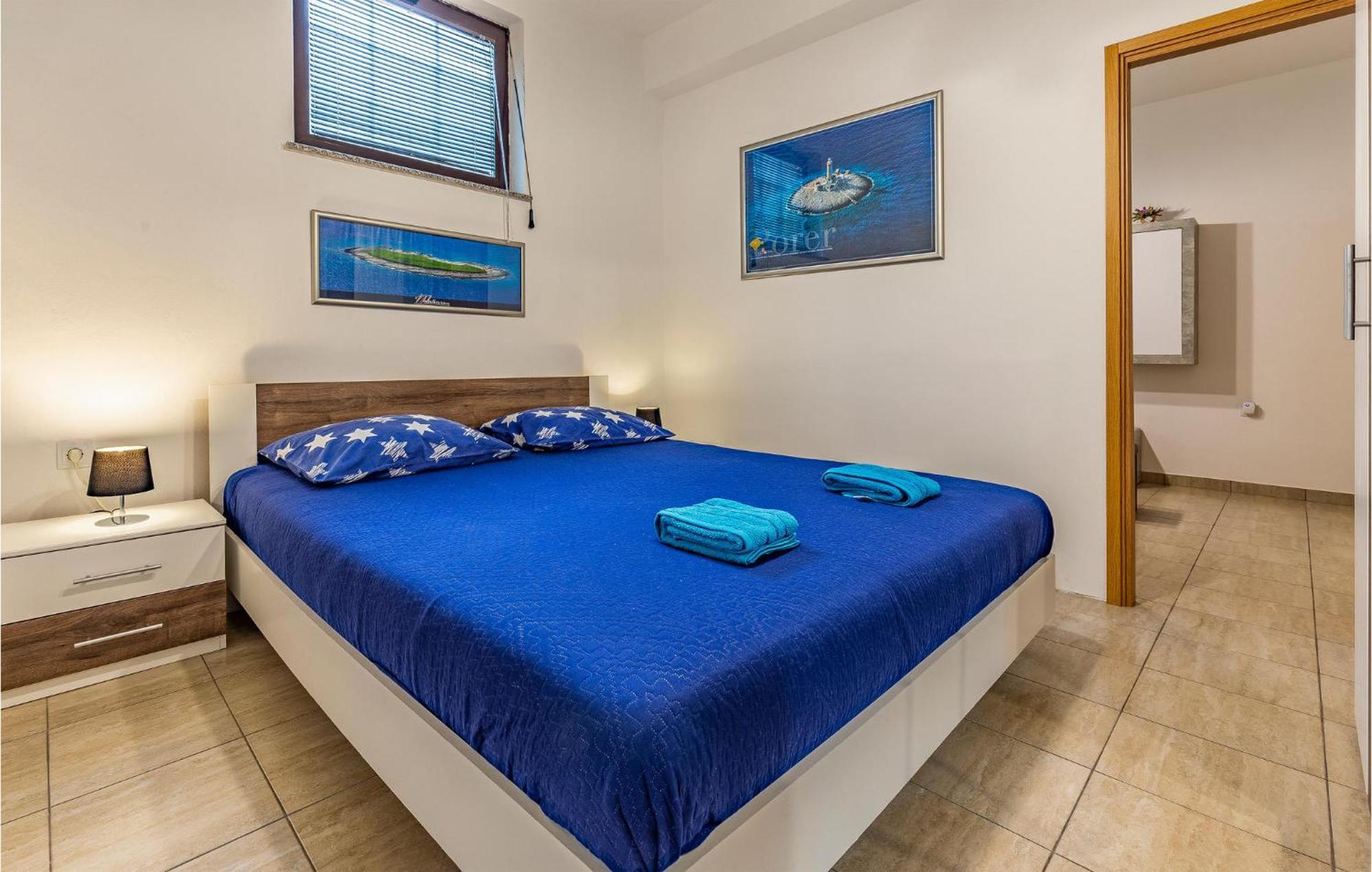 Amazing Apartment In Pula With Kitchen Buitenkant foto